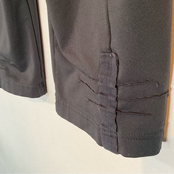 Adidas Leggings Grey Capri Yoga Pants Size M Workout Pants - Picture 5 of 6